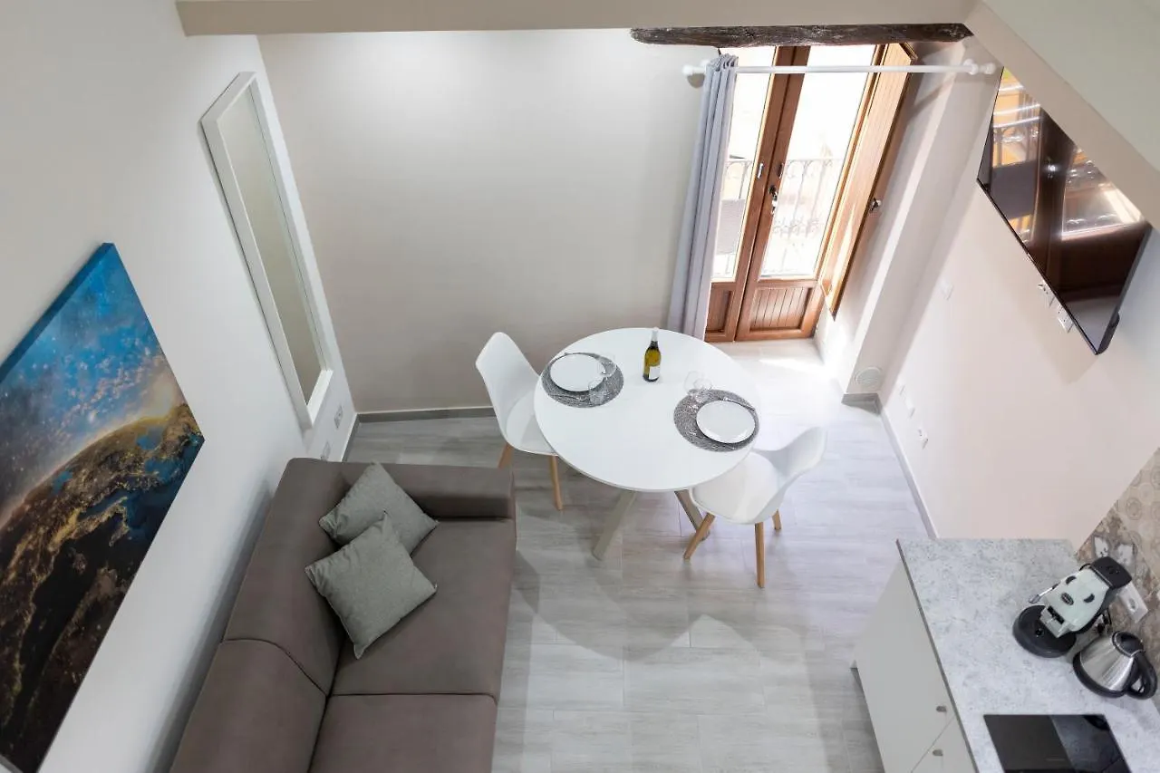 شقة Aurora House Loft تْشيفالو